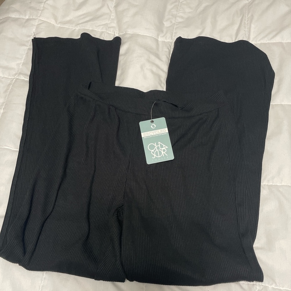 Chaser Brand RECYCLED COZY RIB SIDE SLIT BEACH PANTS. Size medium, brand new
